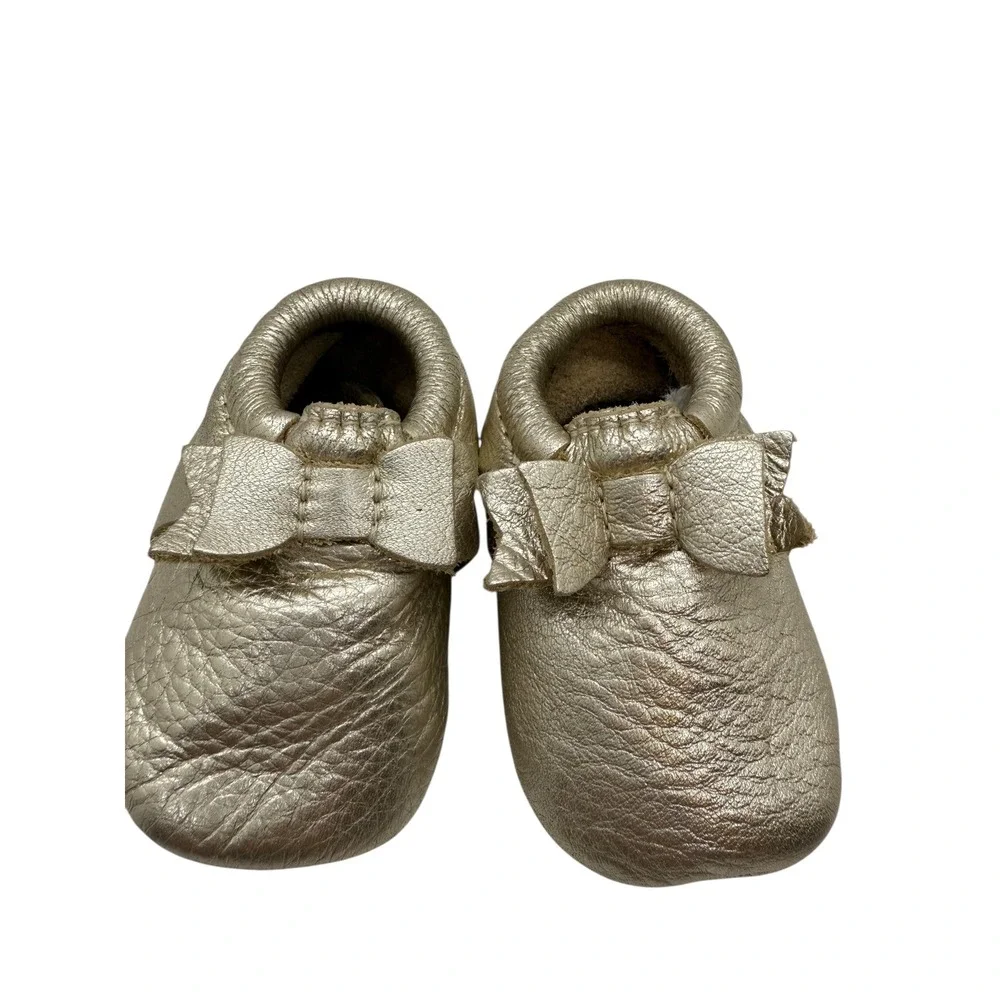 Freshly Picked 2 Gold Leather Baby Moccasins Bow Soft Sole Infant First Walker‎